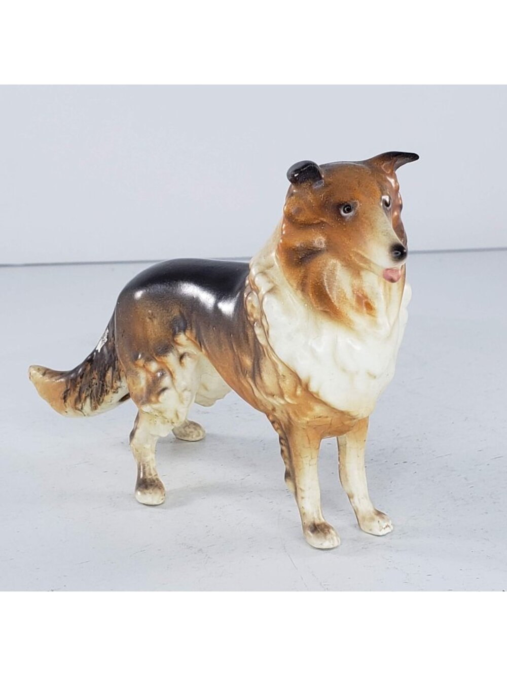 Hagen Renaker DW Gaylord Collie Dog Figurine Monrovia *Flaw*
